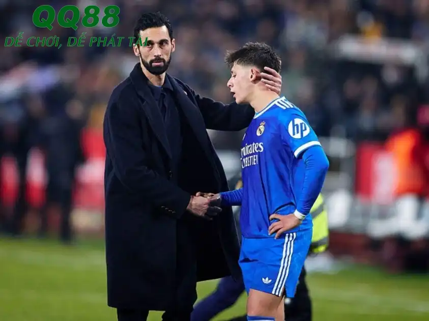 HLV Arbeloa sẽ còn rất nhiều việc phải làm nếu muốn giúp Real Madrid tìm kiếm những danh hiệu ở mùa giải năm nay (Ảnh: Goal) HLV Arbeloa sẽ còn rất nhiều việc phải làm nếu muốn giúp Real Madrid tìm kiếm những danh hiệu ở mùa giải năm nay (Ảnh: Goal)