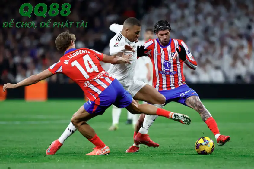 Cuộc đối đầu giữa Atletico Madrid và Real Madrid luôn rất nóng. (Ảnh: Internet) Cuộc đối đầu giữa Atletico Madrid và Real Madrid luôn rất nóng. (Ảnh: Internet)