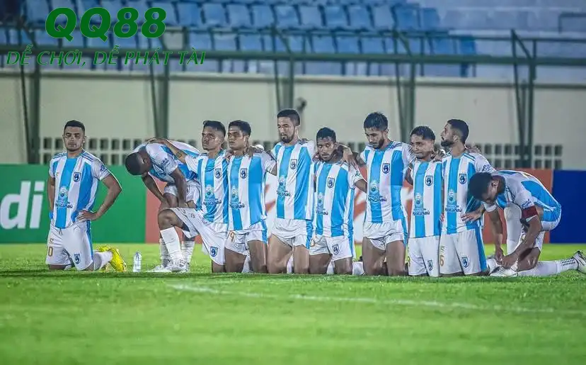 Maracana phần nào được đánh giá cao hơn so với Ferroviario Maracana phần nào được đánh giá cao hơn so với Ferroviario